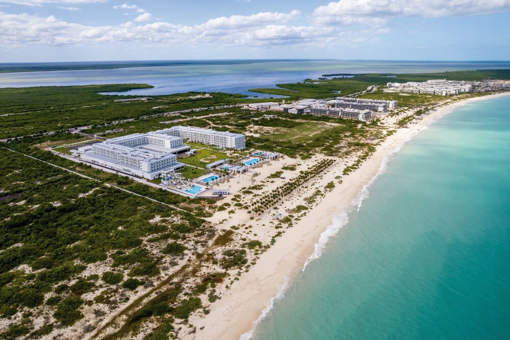 RIU LATINO ADULTS ONLY