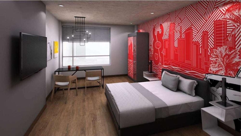 Radisson RED Miami Airport photo 4