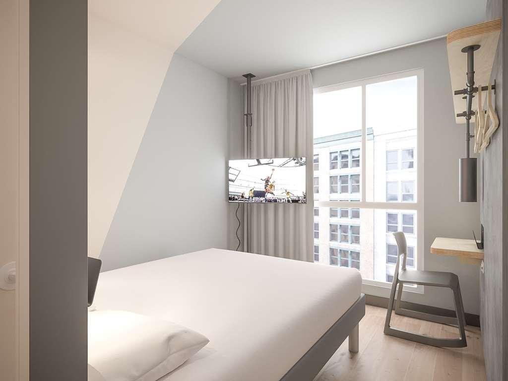 Ibis Budget Manchester Airport photo 3