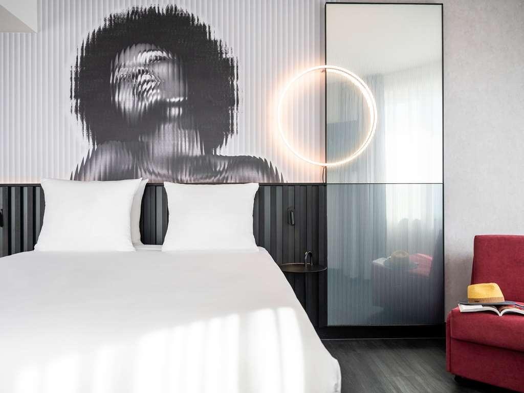 Tribe Amsterdam City photo 2