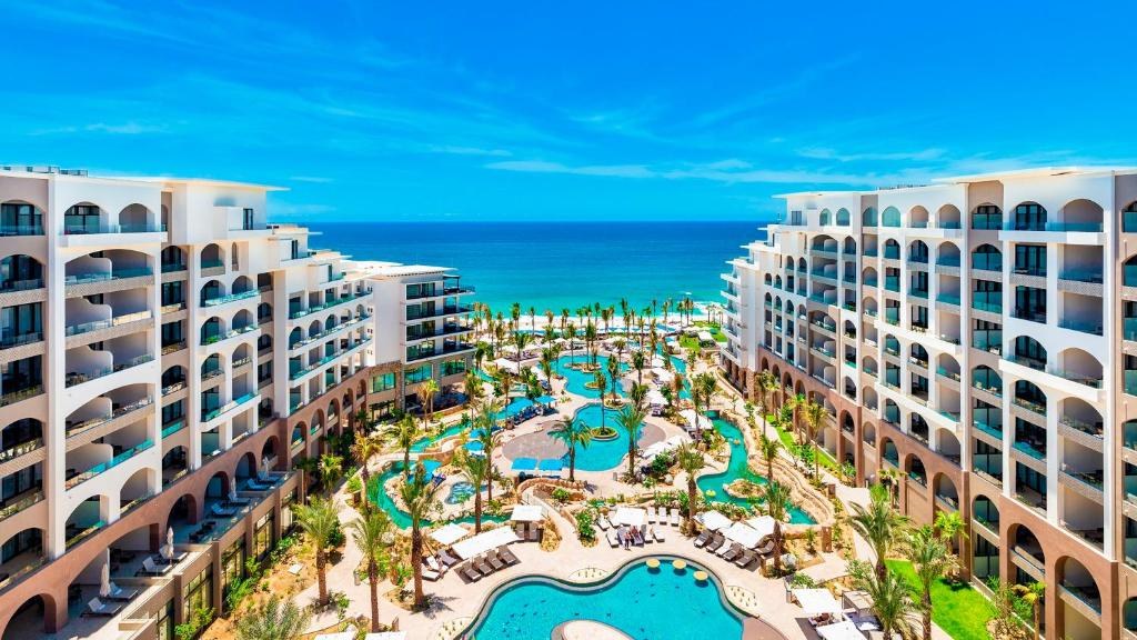 VILLA LA VALENCIA BEACH RESORT