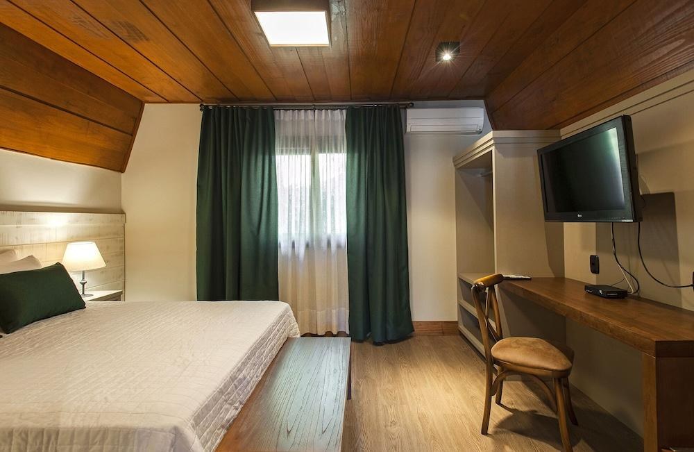 Hotel Fioreze Chalés photo 1