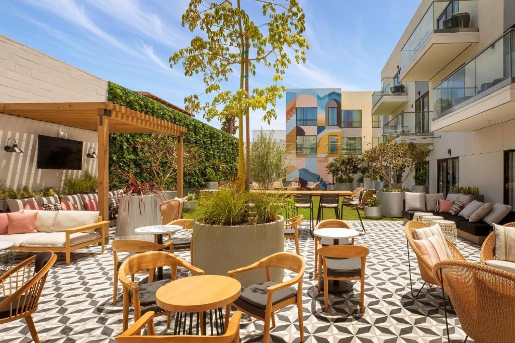 The Monsaraz San Diego, Tapestry Collection by Hilton photo 2