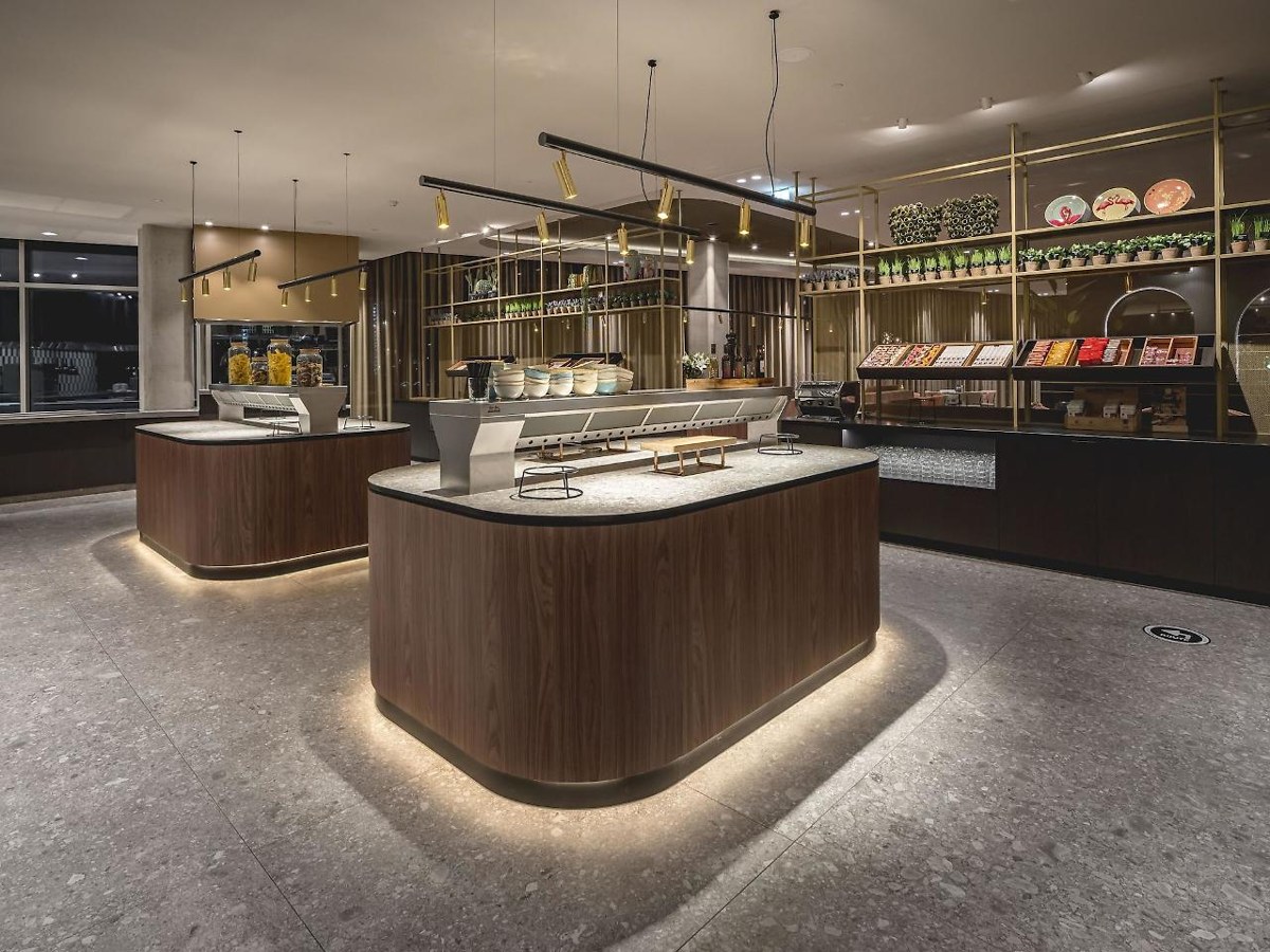 Van der Valk Hotel Amsterdam Zuidas photo 1