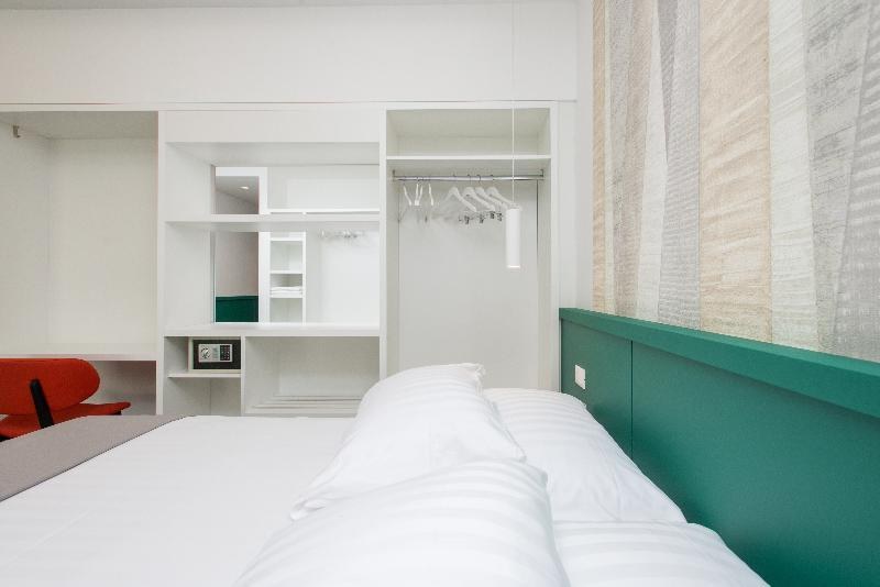 Smart Hotel - Naples Harbour photo 3