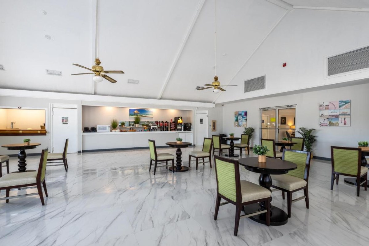 Developer Inn Orlando North a Baymont by Wyndham photo 3