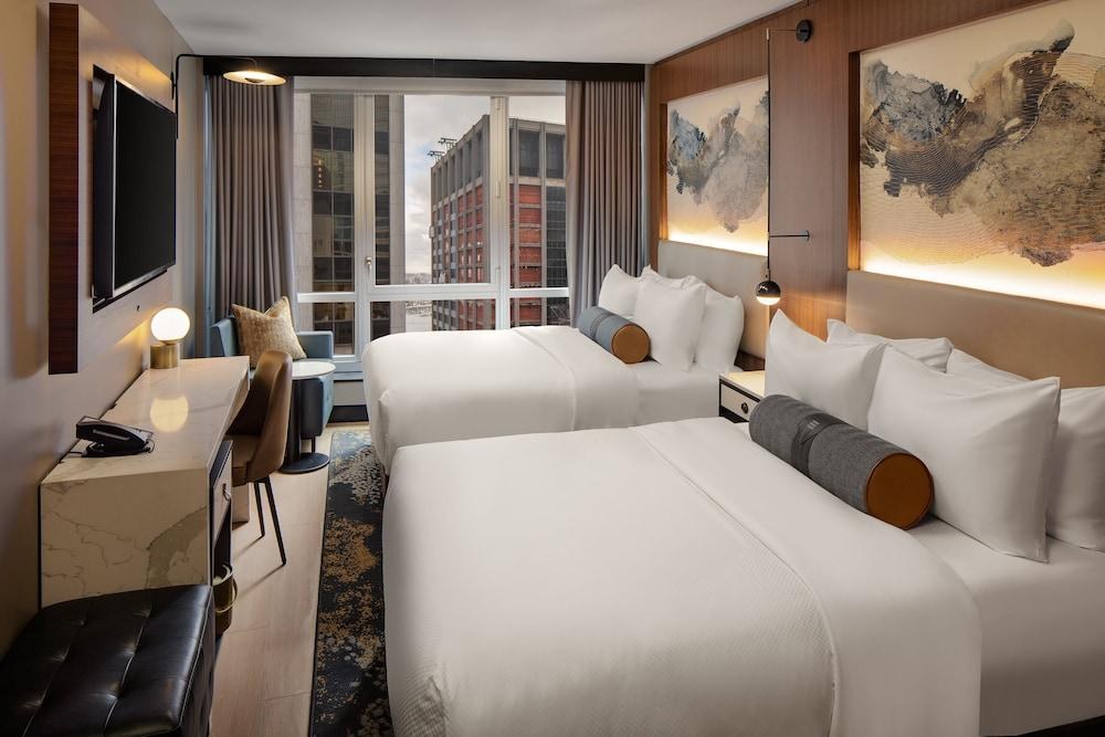 Hotel Indigo NYC Downtown - Wall Street photo 1