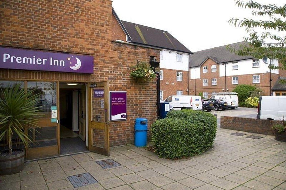 Premier Inn London Harrow photo 4