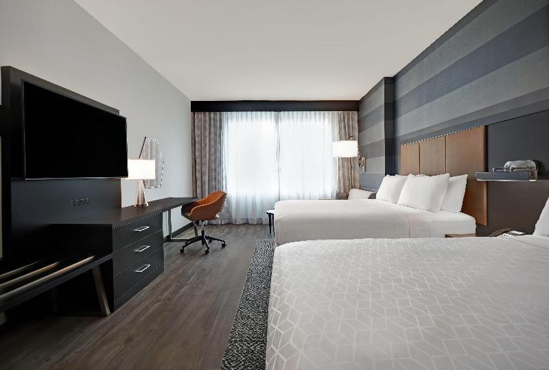 Holiday Inn Express Houston Galleria Area photo 4