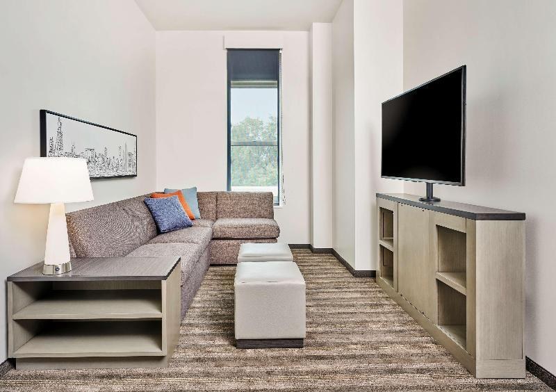 Hyatt House Chicago Medical/University District photo 1
