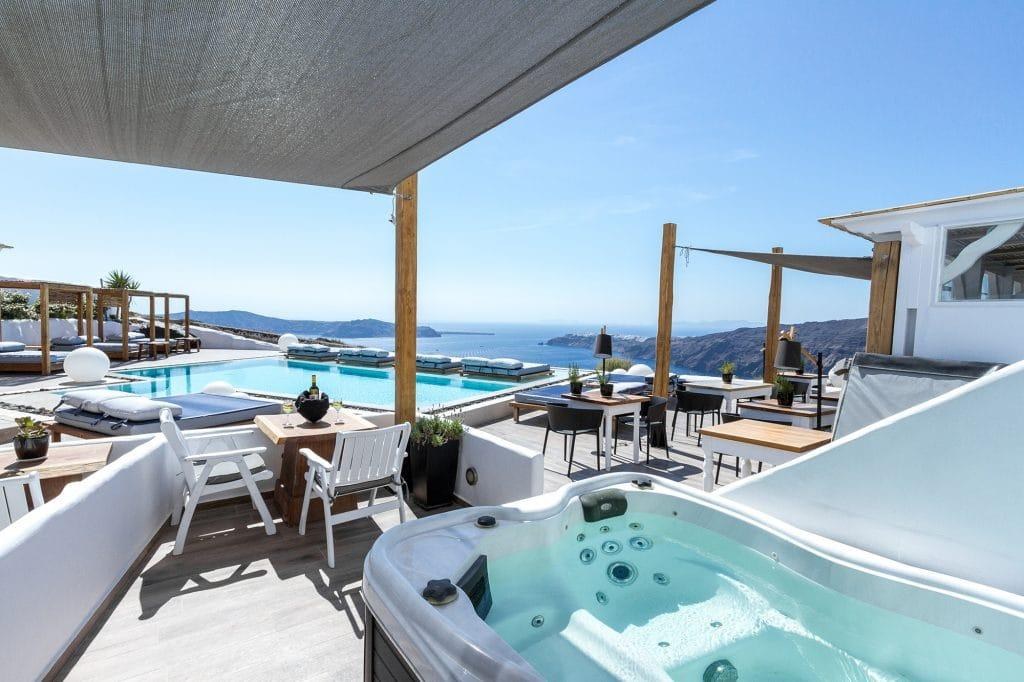 Amaze Suites photo 1