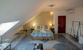 ESCALA SUITES photo 4