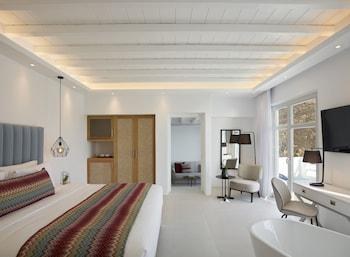 EPIC BLUE MYKONOS photo 2
