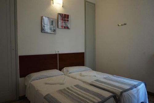 HOSTAL SANT CARLO photo 1