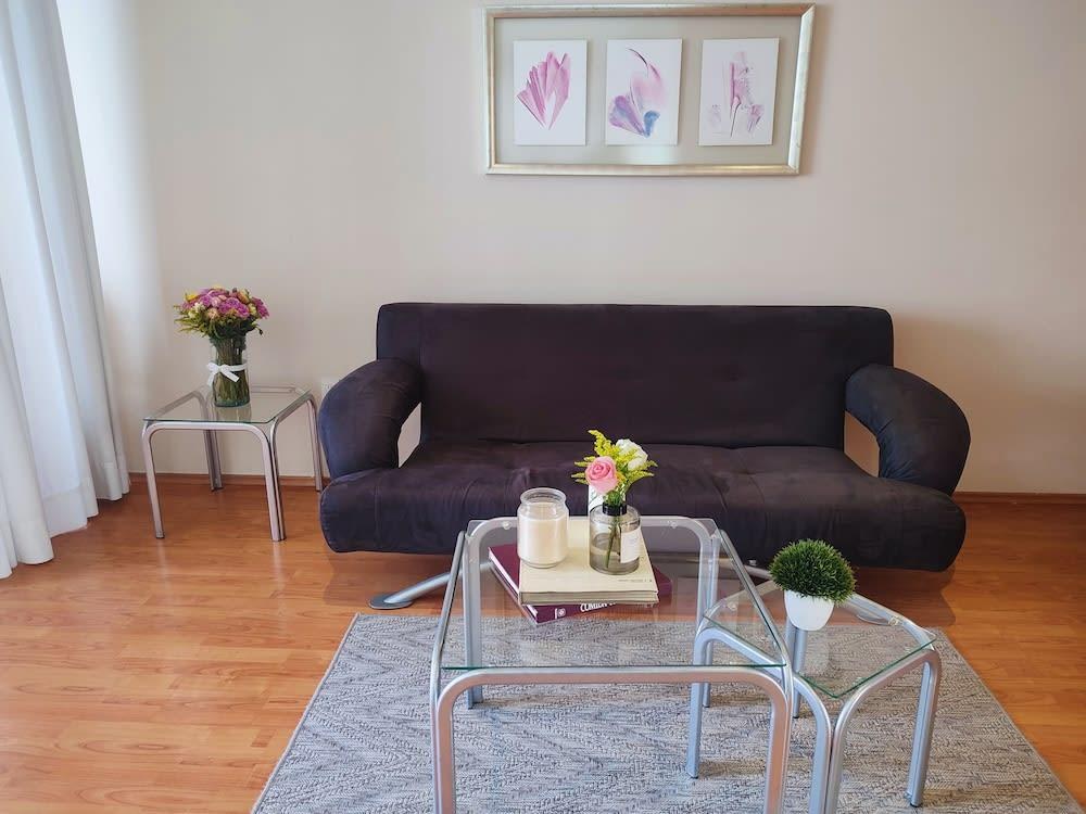 Lombardo Suites