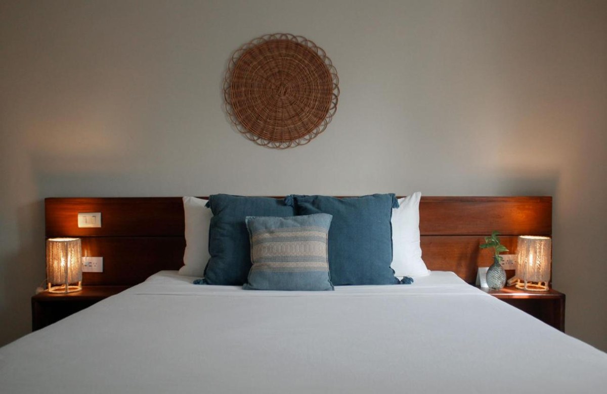 NOAH BEACH HOTEL & SUITES photo 2