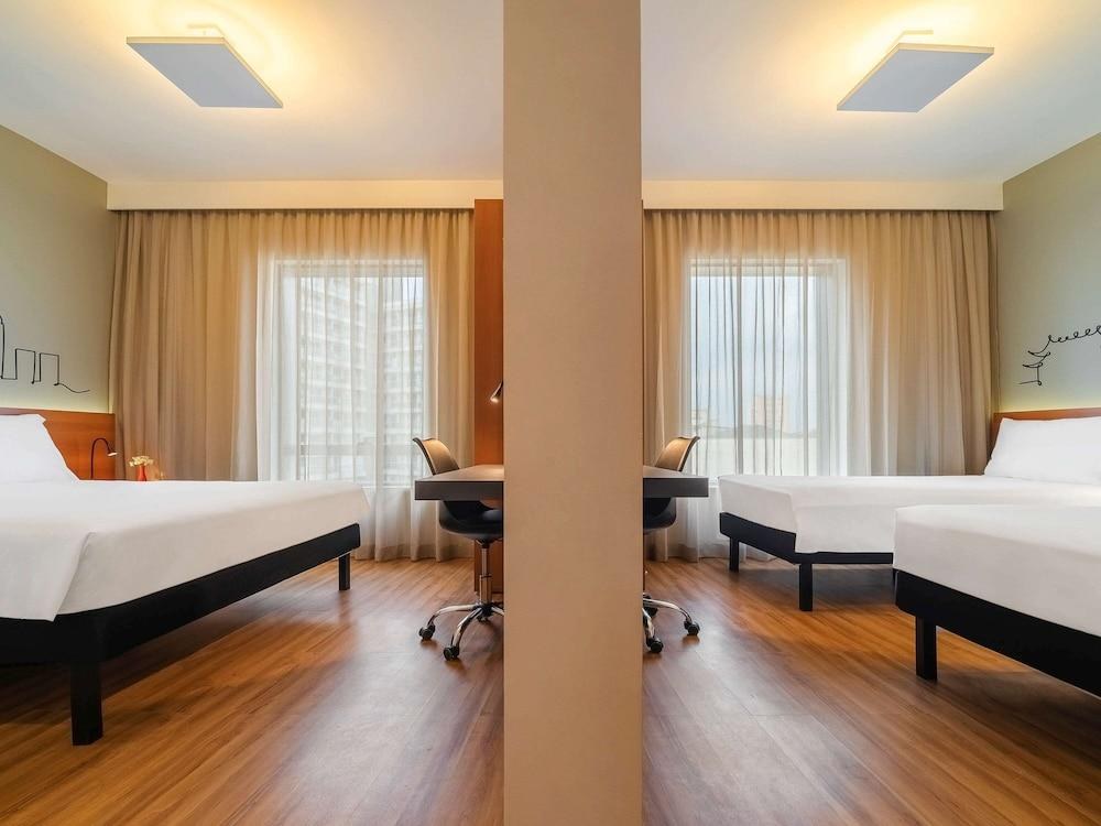 Ibis Styles SP Centro photo 3