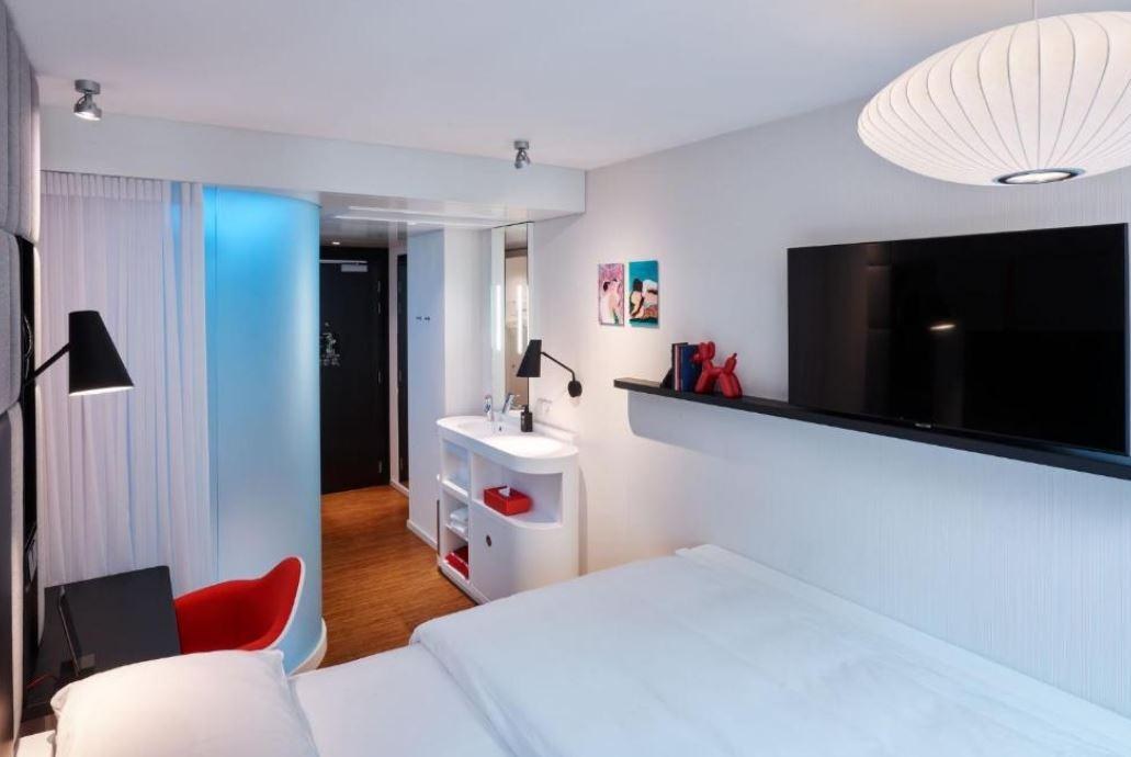 CitizenM Paris Champs Elysees photo 3