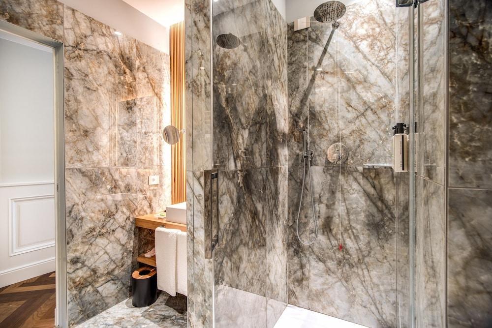DBH Duomo Boutique Hotel Lake Como photo 1