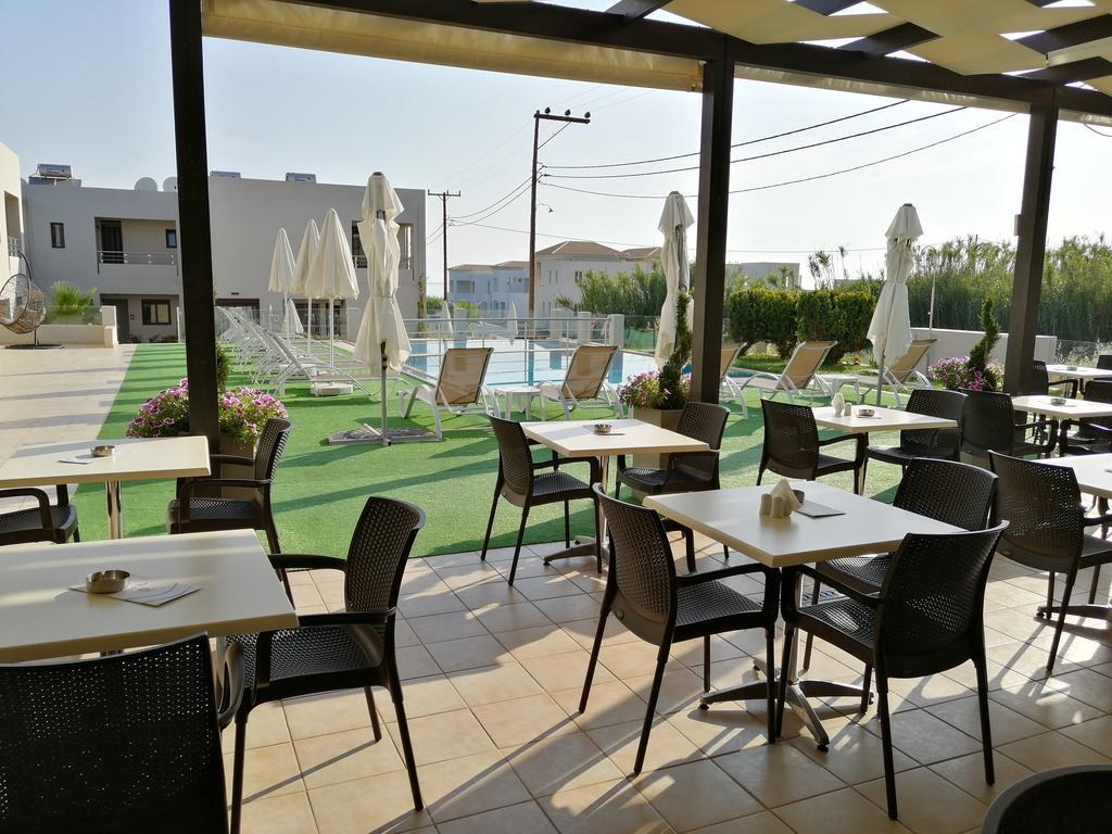 Carisa Suites and Apartments photo 4