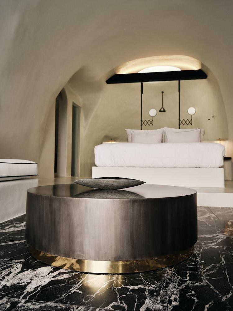Abyss Santorini - Adults Only
