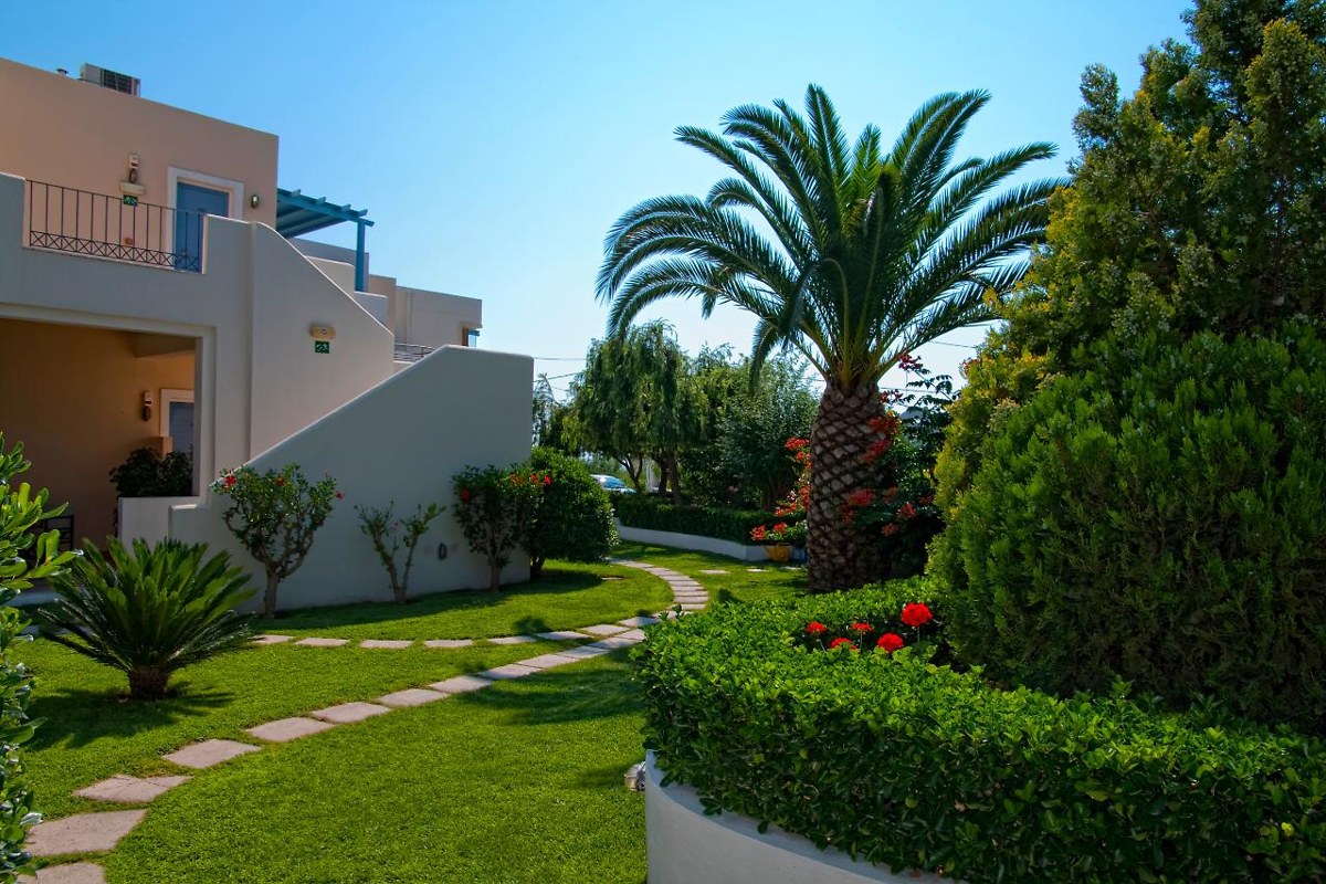 Papadakis Apartments photo 2