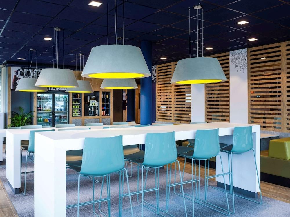 Ibis Budget Rotterdam The Hague Airport photo 3