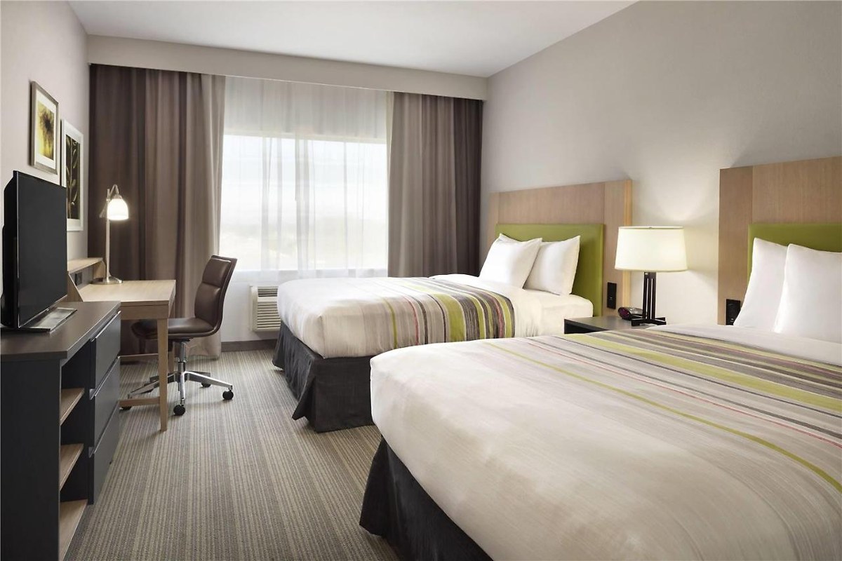 Ramada by Wyndham Houston Westchase photo 1