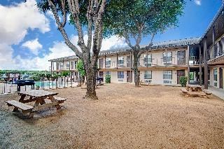 Baymont by Wyndham San Antonio Near Lackland AFB photo 4