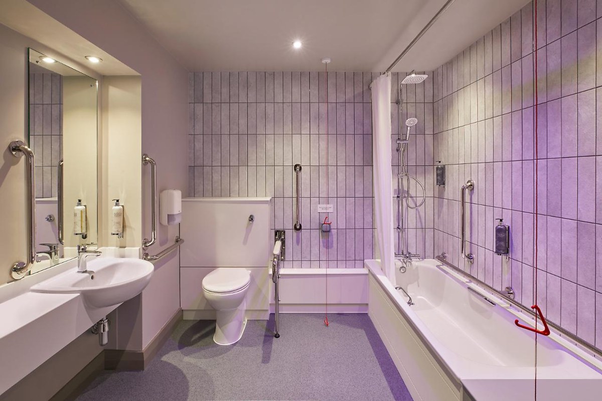 Premier Inn Premier Inn London Ilford - Newbury Park photo 4