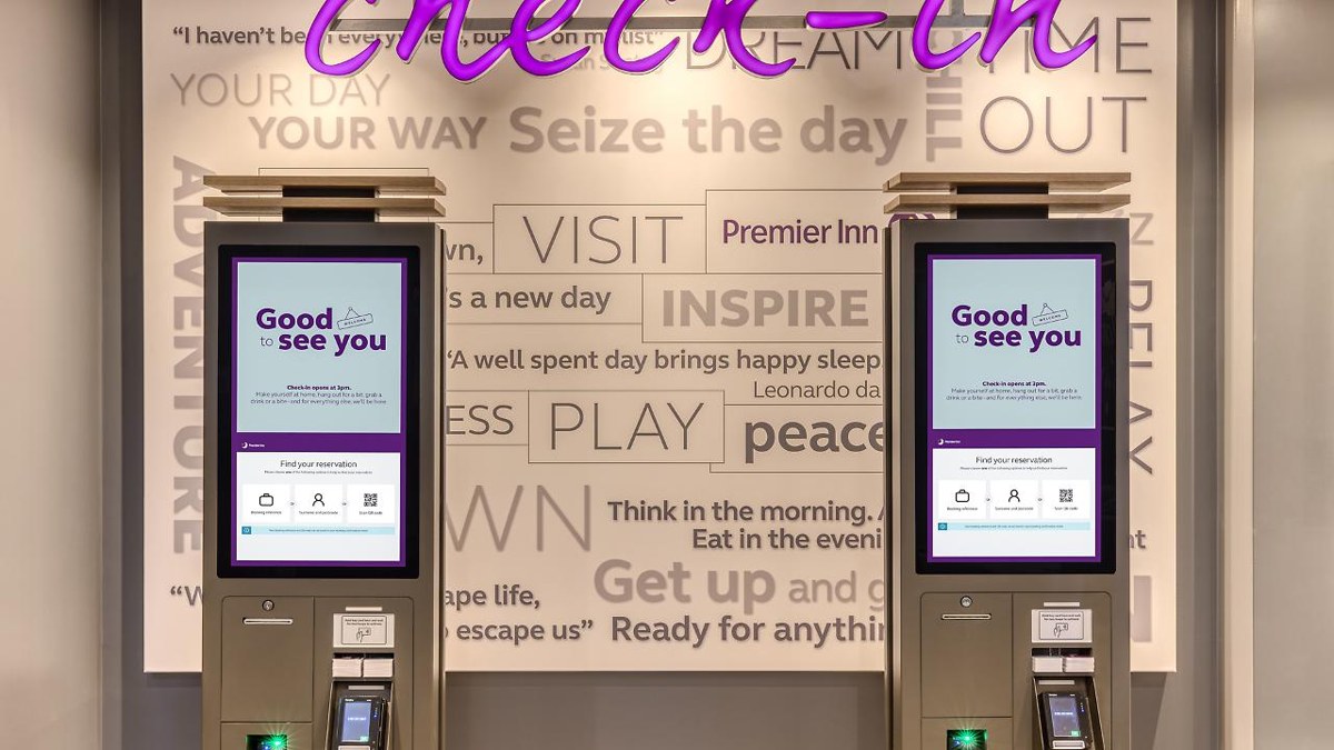 Premier Inn Premier Inn London Waterloo - Lambeth Road photo 2