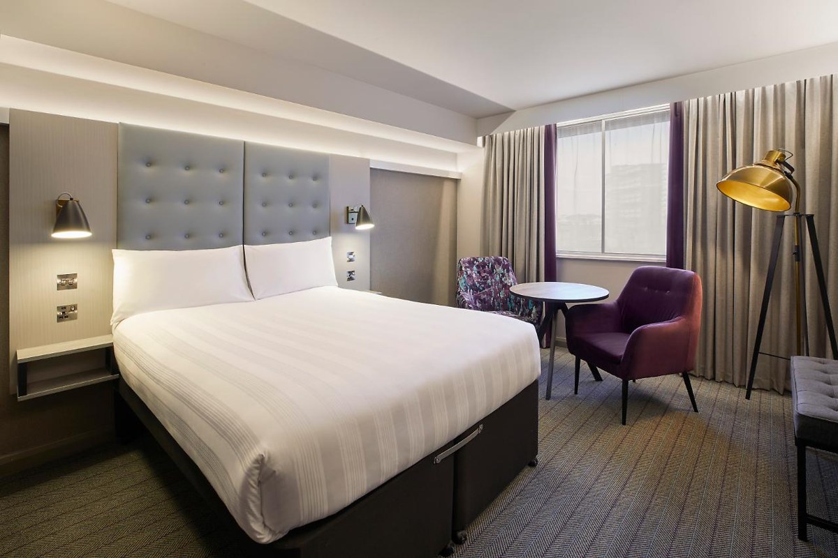 Premier Inn Premier Inn London Waterloo - Lambeth Road photo 3