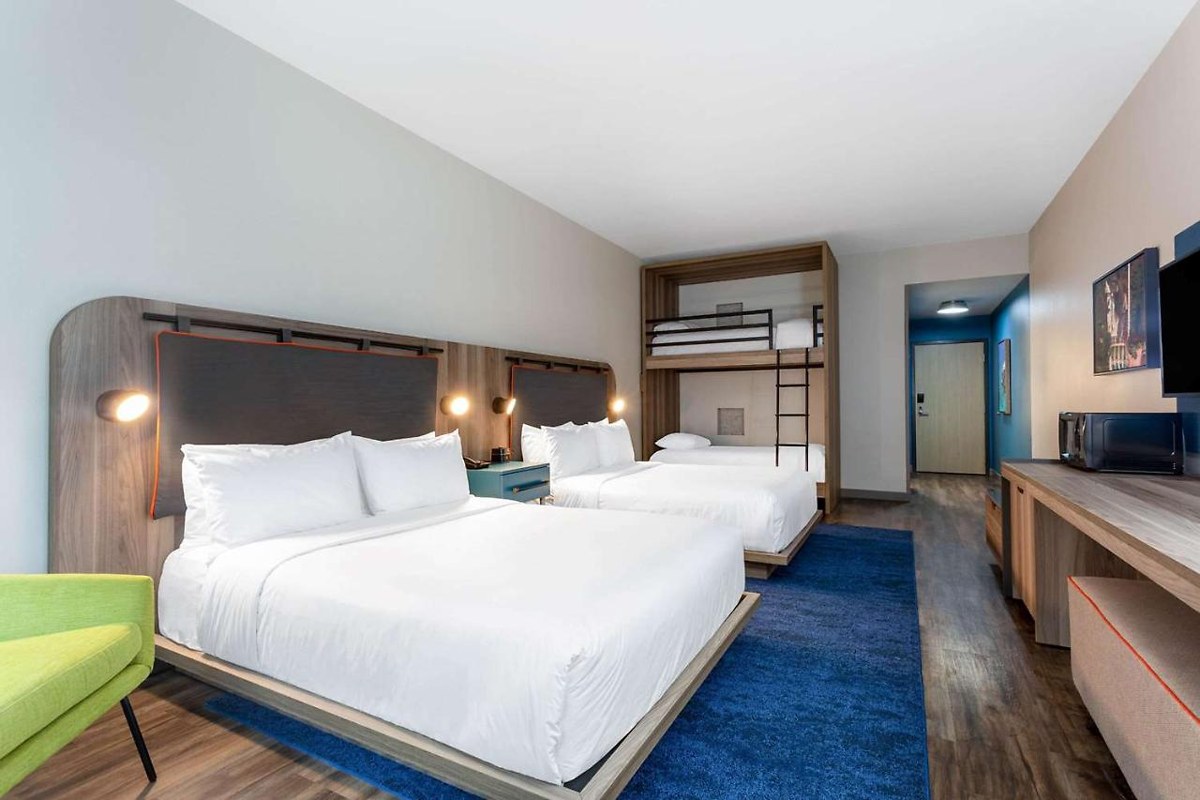 TRYP by Wyndham Orlando photo 4